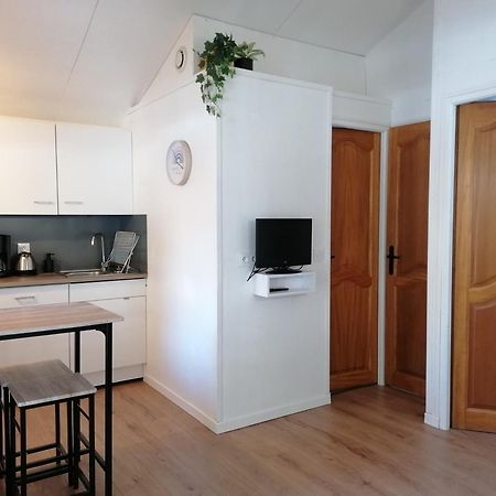 Camping Le Trejeux - Petit Chalet Thones Bagian luar foto