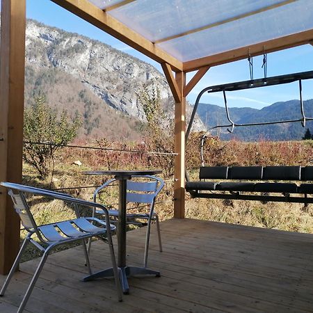 Camping Le Trejeux - Petit Chalet Thones Bagian luar foto