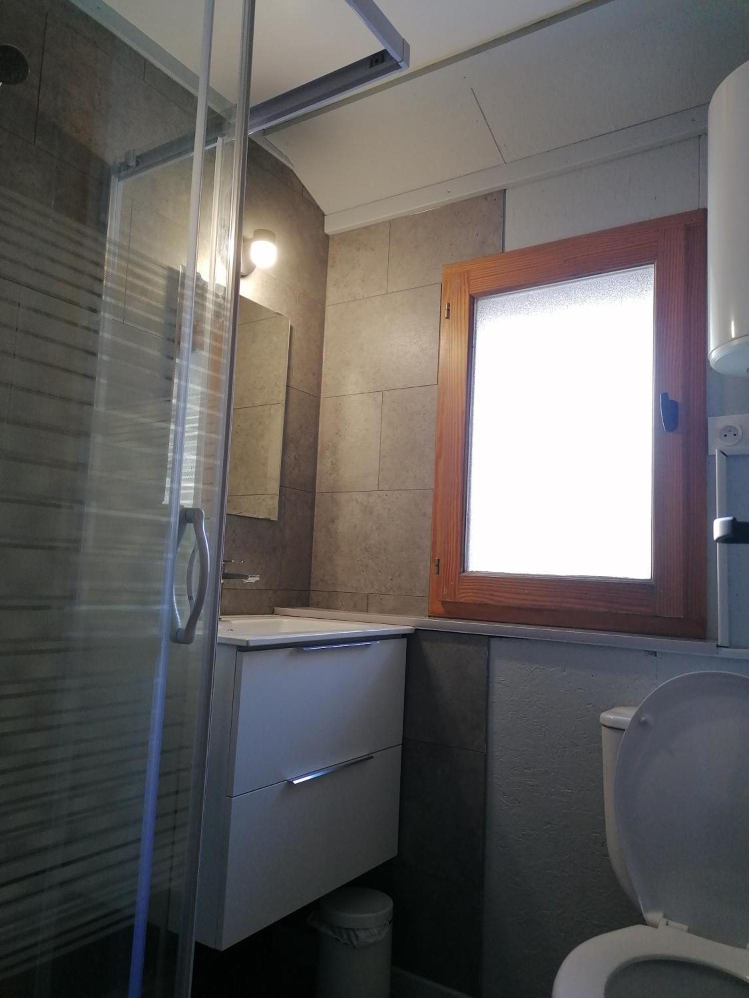 Camping Le Trejeux - Petit Chalet Thones Bagian luar foto