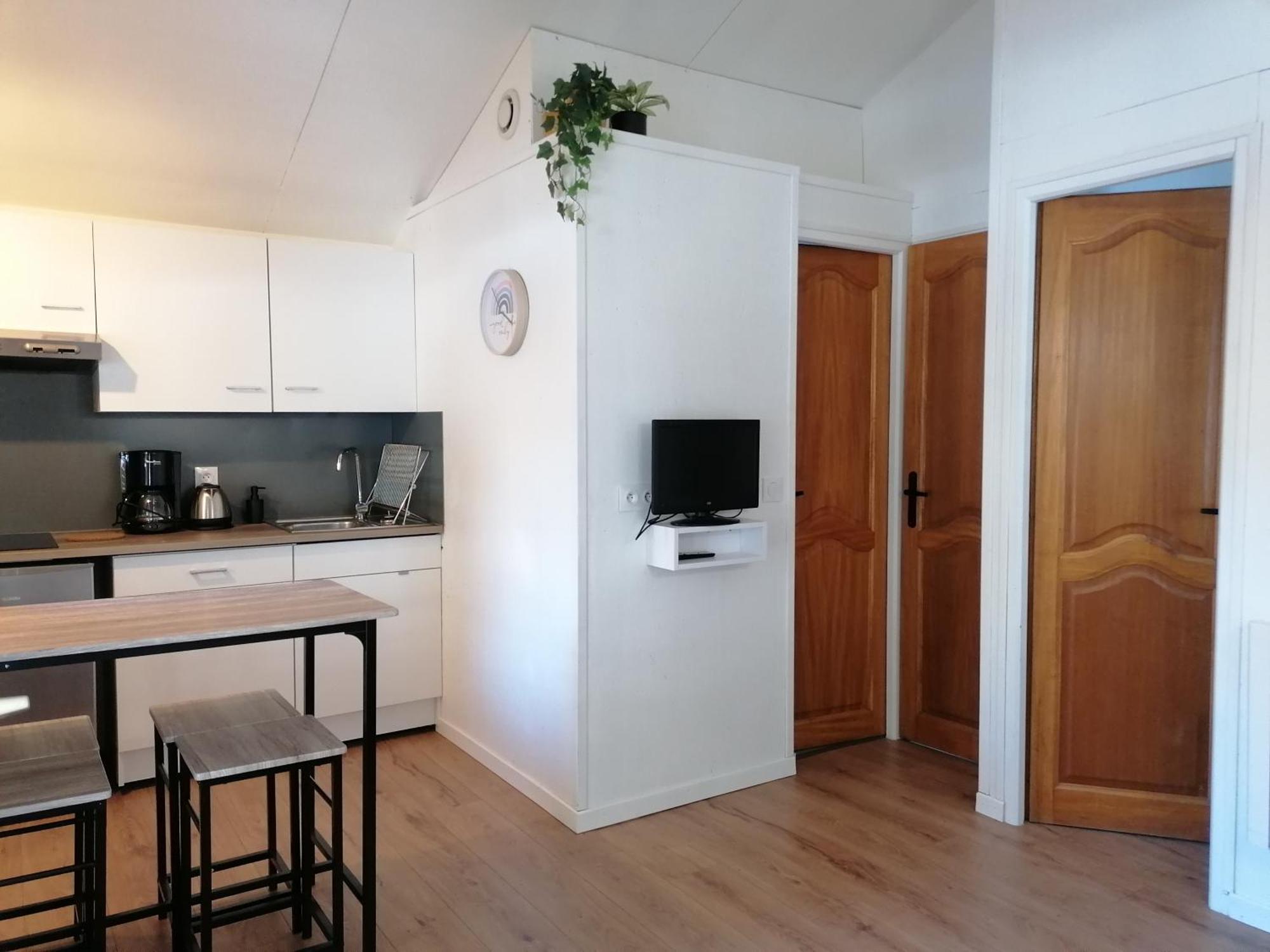 Camping Le Trejeux - Petit Chalet Thones Bagian luar foto